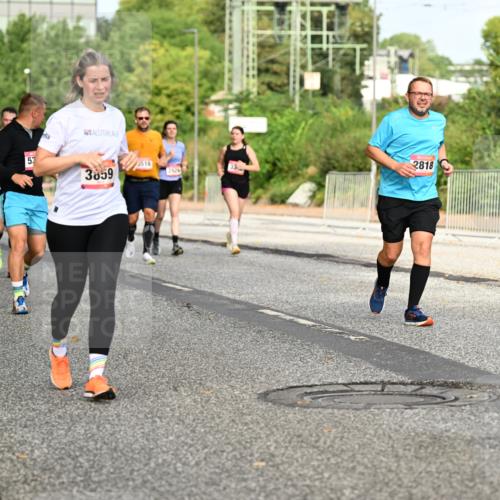 06.09.2026 - CURREX Alsterlauf Dr. Thomas Lammeyer http://msf.ph/oto/10141018 06.09.2026 10:09:28 Laufen 53, 3859, 2929, 2818 meine-sportfotos.de