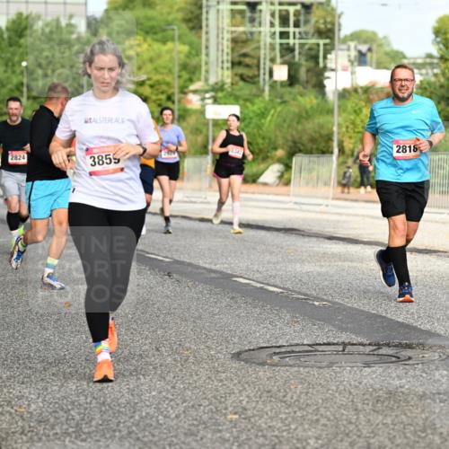 06.09.2026 - CURREX Alsterlauf Dr. Thomas Lammeyer http://msf.ph/oto/10141022 06.09.2026 10:09:28 Laufen 2824, 3855, 3342, 2818 meine-sportfotos.de