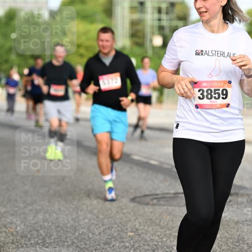 06.09.2026 - CURREX Alsterlauf Dr. Thomas Lammeyer http://msf.ph/oto/10141041 06.09.2026 10:09:30 Laufen 3859 meine-sportfotos.de