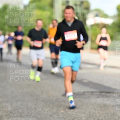 06.09.2026 - CURREX Alsterlauf Dr. Thomas Lammeyer http://msf.ph/oto/10141047 06.09.2026 10:09:31 Laufen  meine-sportfotos.de