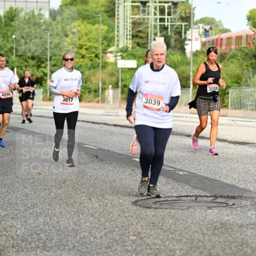 06.09.2026 - CURREX Alsterlauf Dr. Thomas Lammeyer http://msf.ph/oto/10141107 06.09.2026 10:09:37 Laufen 4596, 4595, 3017, 3039, 3558, 2941 meine-sportfotos.de