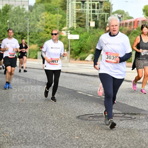 06.09.2026 - CURREX Alsterlauf Dr. Thomas Lammeyer http://msf.ph/oto/10141115 06.09.2026 10:09:38 Laufen 4595, 4596, 3017, 3030, 3558 meine-sportfotos.de