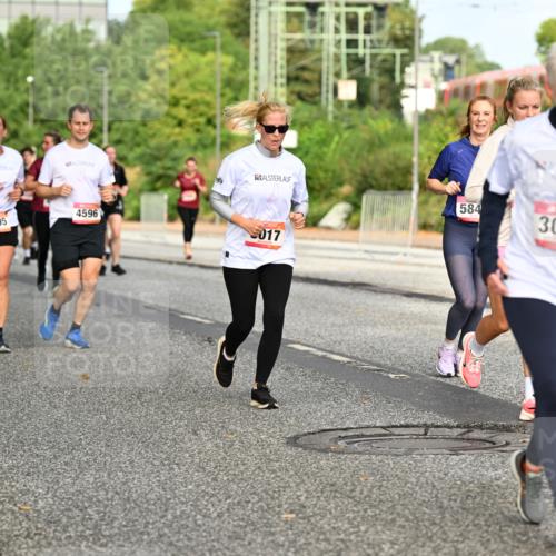 06.09.2026 - CURREX Alsterlauf Dr. Thomas Lammeyer http://msf.ph/oto/10141122 06.09.2026 10:09:39 Laufen 584, 3039, 4595, 4596, 017 meine-sportfotos.de