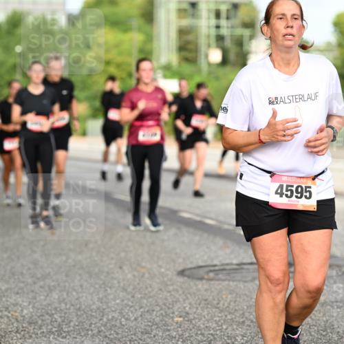 06.09.2026 - CURREX Alsterlauf Dr. Thomas Lammeyer http://msf.ph/oto/10141161 06.09.2026 10:09:43 Laufen 4595 meine-sportfotos.de