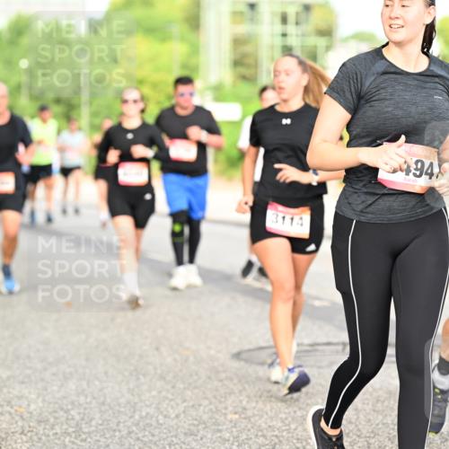 06.09.2026 - CURREX Alsterlauf Dr. Thomas Lammeyer http://msf.ph/oto/10141186 06.09.2026 10:09:47 Laufen 30, 494, 6095 meine-sportfotos.de
