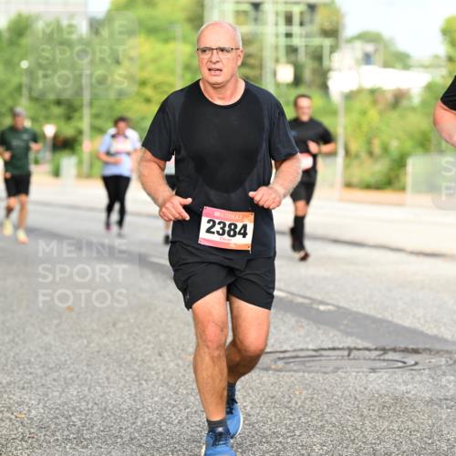06.09.2026 - CURREX Alsterlauf Dr. Thomas Lammeyer http://msf.ph/oto/10141210 06.09.2026 10:09:51 Laufen 2384, 3796 meine-sportfotos.de