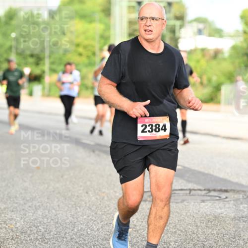 06.09.2026 - CURREX Alsterlauf Dr. Thomas Lammeyer http://msf.ph/oto/10141214 06.09.2026 10:09:51 Laufen 2384 meine-sportfotos.de