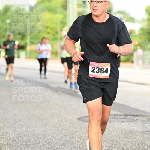 06.09.2026 - CURREX Alsterlauf Dr. Thomas Lammeyer http://msf.ph/oto/10141217 06.09.2026 10:09:52 Laufen 2384 meine-sportfotos.de