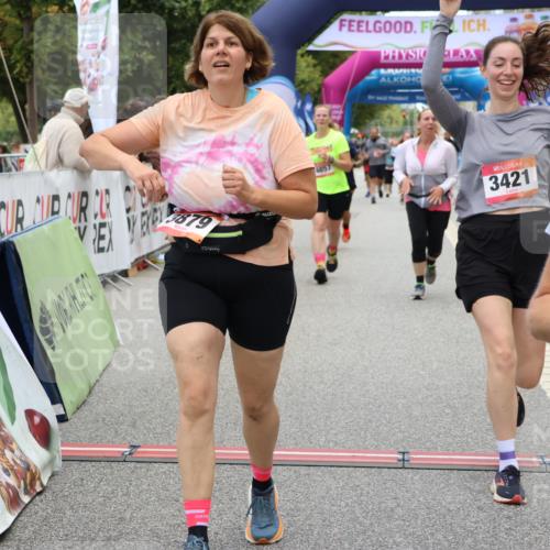 06.09.2026 - CURREX Alsterlauf Strokosch-Dieckow http://msf.ph/oto/10141259 06.09.2026 10:18:45 Ziel 2271, 2287, 2651, 3052, 3421, 3875, 3879, 4406, 4560, 4648, 4857, 5394, 5489, 6067 meine-sportfotos.de
