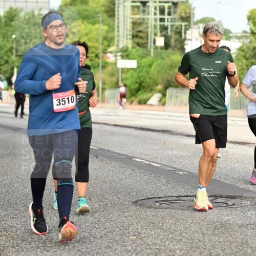 06.09.2026 - CURREX Alsterlauf Dr. Thomas Lammeyer http://msf.ph/oto/10141271 06.09.2026 10:09:57 Laufen 5183, 3510, 3121 meine-sportfotos.de