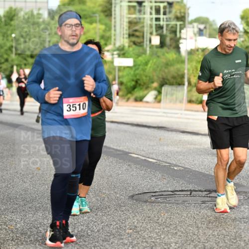 06.09.2026 - CURREX Alsterlauf Dr. Thomas Lammeyer http://msf.ph/oto/10141275 06.09.2026 10:09:58 Laufen 5183, 3510, 3121 meine-sportfotos.de
