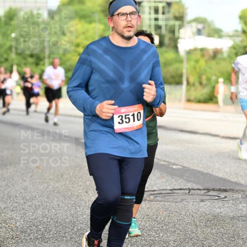 06.09.2026 - CURREX Alsterlauf Dr. Thomas Lammeyer http://msf.ph/oto/10141281 06.09.2026 10:09:58 Laufen 3510, 3415 meine-sportfotos.de