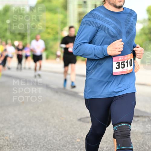 06.09.2026 - CURREX Alsterlauf Dr. Thomas Lammeyer http://msf.ph/oto/10141287 06.09.2026 10:09:59 Laufen 3510 meine-sportfotos.de