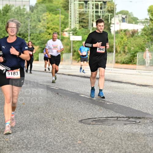 06.09.2026 - CURREX Alsterlauf Dr. Thomas Lammeyer http://msf.ph/oto/10141298 06.09.2026 10:10:00 Laufen 5183, 2800, 3643 meine-sportfotos.de