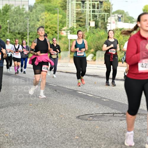 06.09.2026 - CURREX Alsterlauf Dr. Thomas Lammeyer http://msf.ph/oto/10141360 06.09.2026 10:10:07 Laufen 6015, 5715, 4885, 439, 4981, 5506, 4253 meine-sportfotos.de