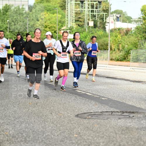 06.09.2026 - CURREX Alsterlauf Dr. Thomas Lammeyer http://msf.ph/oto/10141400 06.09.2026 10:10:12 Laufen 6015, 6289, 5310, 2621, 3630, 4036, 4683, 4885, 3864 meine-sportfotos.de