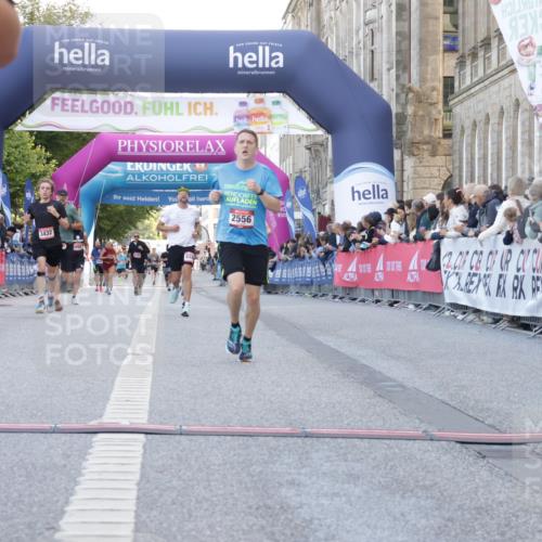06.09.2026 - CURREX Alsterlauf Yannick Fuchs http://msf.ph/oto/10141407 06.09.2026 09:46:41 Ziel 2556, 3432, 3617, 4663, 4716, 4877, 5430, 5544 meine-sportfotos.de