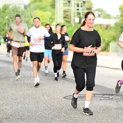 06.09.2026 - CURREX Alsterlauf Dr. Thomas Lammeyer http://msf.ph/oto/10141427 06.09.2026 10:10:15 Laufen 5310, 3631, 36, 4385 meine-sportfotos.de