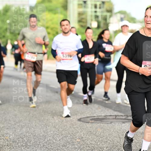 06.09.2026 - CURREX Alsterlauf Dr. Thomas Lammeyer http://msf.ph/oto/10141432 06.09.2026 10:10:16 Laufen 5316, 2321 meine-sportfotos.de