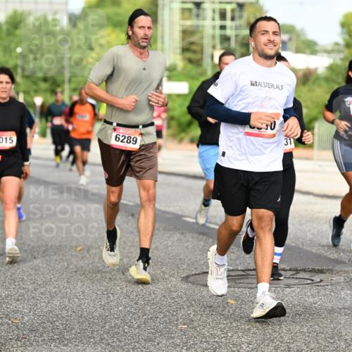 06.09.2026 - CURREX Alsterlauf Dr. Thomas Lammeyer http://msf.ph/oto/10141439 06.09.2026 10:10:17 Laufen 30, 6015, 6289, 31 meine-sportfotos.de