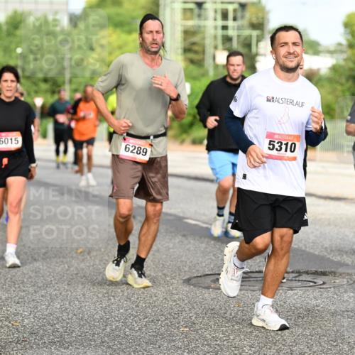 06.09.2026 - CURREX Alsterlauf Dr. Thomas Lammeyer http://msf.ph/oto/10141441 06.09.2026 10:10:17 Laufen 6015, 6289, 5310, 3630 meine-sportfotos.de