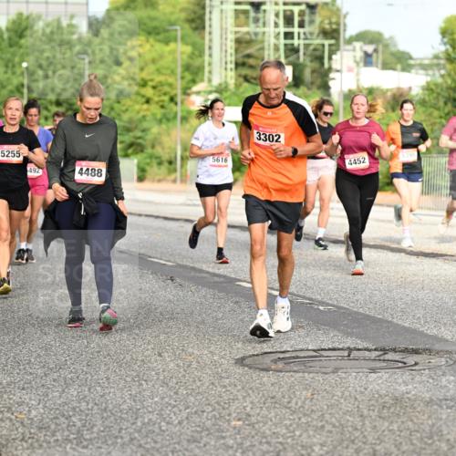 06.09.2026 - CURREX Alsterlauf Dr. Thomas Lammeyer http://msf.ph/oto/10141485 06.09.2026 10:10:22 Laufen 5255, 5616, 6158, 492, 4488, 3302, 4452, 5395, 2794 meine-sportfotos.de