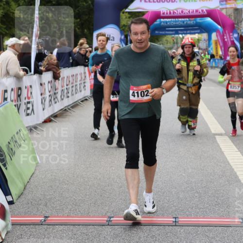 06.09.2026 - CURREX Alsterlauf Strokosch-Dieckow http://msf.ph/oto/10141489 06.09.2026 10:19:09 Ziel 2441, 4102, 5037, 5662, 5752, 5753, 5779, 6305, 8257 meine-sportfotos.de