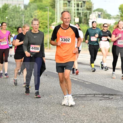 06.09.2026 - CURREX Alsterlauf Dr. Thomas Lammeyer http://msf.ph/oto/10141497 06.09.2026 10:10:23 Laufen 619, 5475, 3828, 3829, 15395, 61, 4452, 4488, 3302 meine-sportfotos.de