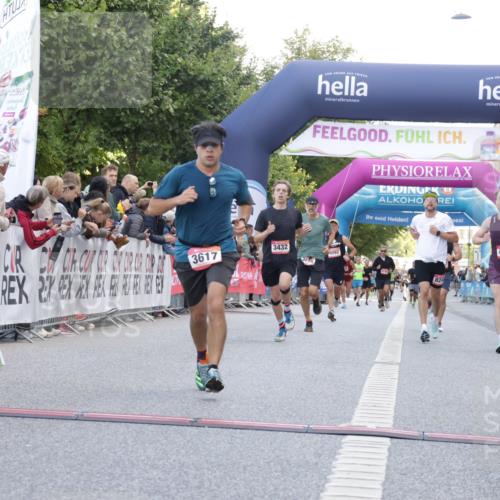 06.09.2026 - CURREX Alsterlauf Yannick Fuchs http://msf.ph/oto/10141507 06.09.2026 09:46:42 Ziel 2556, 3432, 3617, 4716, 4877, 4890, 5430, 5544, 8249 meine-sportfotos.de