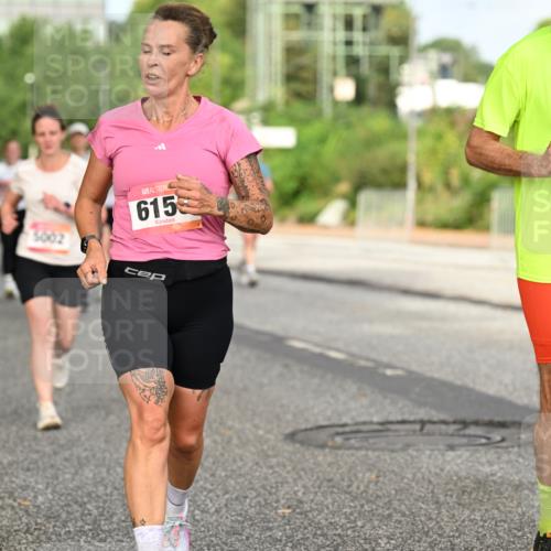 06.09.2026 - CURREX Alsterlauf Dr. Thomas Lammeyer http://msf.ph/oto/10141540 06.09.2026 10:10:29 Laufen 615 meine-sportfotos.de