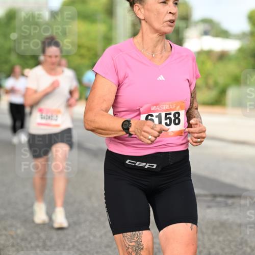 06.09.2026 - CURREX Alsterlauf Dr. Thomas Lammeyer http://msf.ph/oto/10141550 06.09.2026 10:10:29 Laufen 158 meine-sportfotos.de