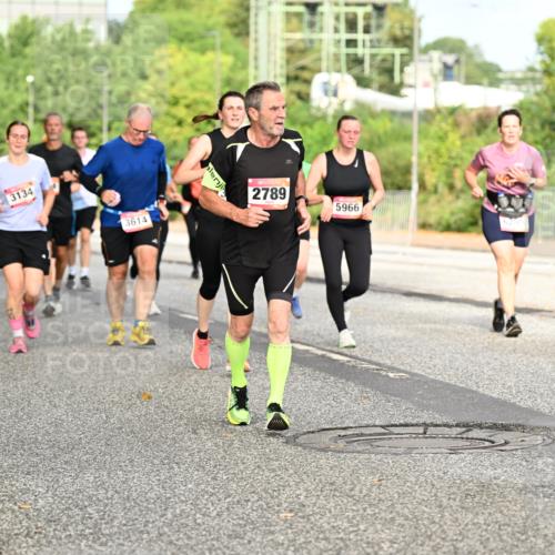 06.09.2026 - CURREX Alsterlauf Dr. Thomas Lammeyer http://msf.ph/oto/10141658 06.09.2026 10:10:42 Laufen 3134, 3614, 2789, 5966, 844, 6205 meine-sportfotos.de