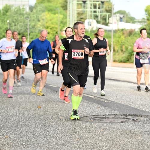 06.09.2026 - CURREX Alsterlauf Dr. Thomas Lammeyer http://msf.ph/oto/10141662 06.09.2026 10:10:42 Laufen 3134, 3614, 2789, 966, 6205, 26 meine-sportfotos.de