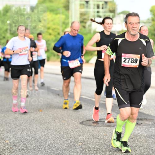 06.09.2026 - CURREX Alsterlauf Dr. Thomas Lammeyer http://msf.ph/oto/10141675 06.09.2026 10:10:44 Laufen 2789 meine-sportfotos.de