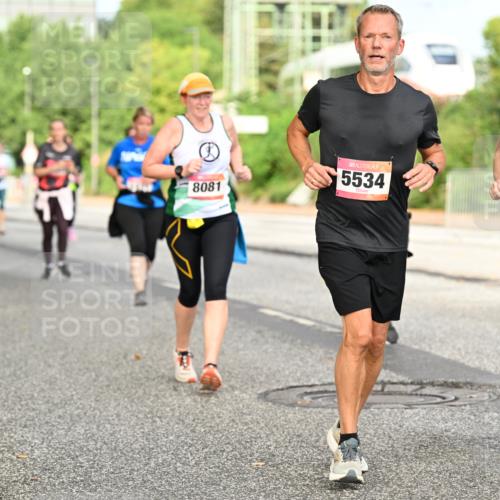 06.09.2026 - CURREX Alsterlauf Dr. Thomas Lammeyer http://msf.ph/oto/10141707 06.09.2026 10:10:47 Laufen 8081, 5534, 5533 meine-sportfotos.de