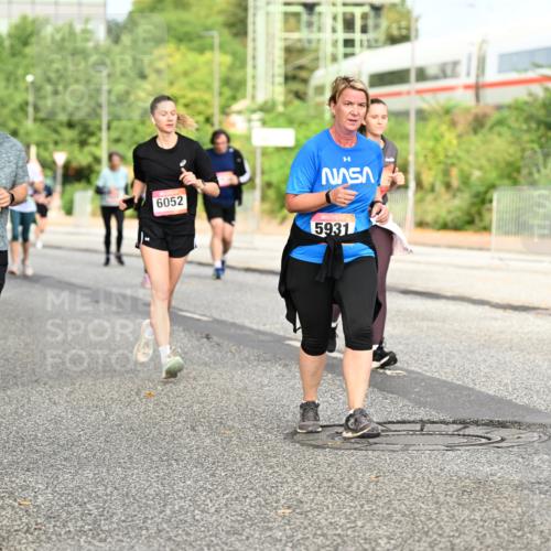 06.09.2026 - CURREX Alsterlauf Dr. Thomas Lammeyer http://msf.ph/oto/10141738 06.09.2026 10:10:50 Laufen 2936, 6052, 5931 meine-sportfotos.de
