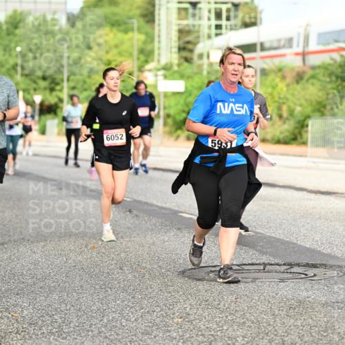 06.09.2026 - CURREX Alsterlauf Dr. Thomas Lammeyer http://msf.ph/oto/10141739 06.09.2026 10:10:50 Laufen 2938, 6052, 5931 meine-sportfotos.de