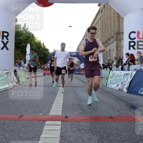 06.09.2026 - CURREX Alsterlauf Yannick Fuchs http://msf.ph/oto/10141751 06.09.2026 09:46:46 Ziel 2556, 3432, 3617, 4716, 4877, 4890, 5430, 5544, 8092, 8249 meine-sportfotos.de