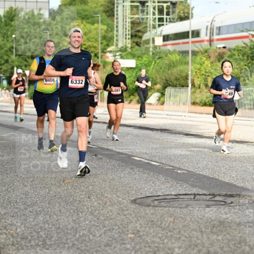 06.09.2026 - CURREX Alsterlauf Dr. Thomas Lammeyer http://msf.ph/oto/10141843 06.09.2026 10:11:01 Laufen 3234, 3741, 6408, 6332, 081 meine-sportfotos.de