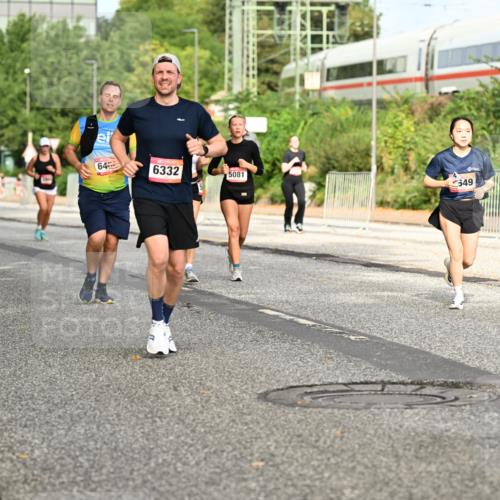 06.09.2026 - CURREX Alsterlauf Dr. Thomas Lammeyer http://msf.ph/oto/10141846 06.09.2026 10:11:02 Laufen 3741, 64, 6332, 5081, 649 meine-sportfotos.de