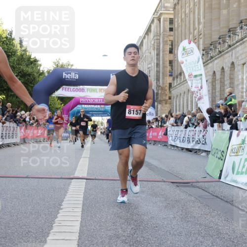06.09.2026 - CURREX Alsterlauf Yannick Fuchs http://msf.ph/oto/10141853 06.09.2026 09:46:48 Ziel 2556, 3432, 3617, 4716, 4890, 6162, 6255, 8092, 8249 meine-sportfotos.de