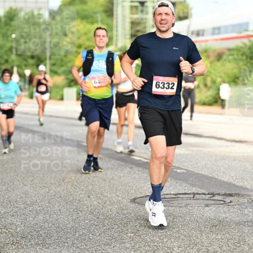 06.09.2026 - CURREX Alsterlauf Dr. Thomas Lammeyer http://msf.ph/oto/10141864 06.09.2026 10:11:03 Laufen 64, 6332 meine-sportfotos.de