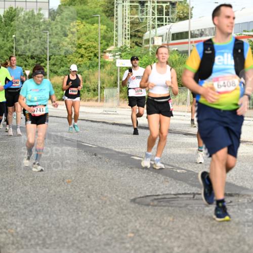 06.09.2026 - CURREX Alsterlauf Dr. Thomas Lammeyer http://msf.ph/oto/10141880 06.09.2026 10:11:05 Laufen 6336, 5457, 3234, 1392, 741, 6408, 2860, 5078 meine-sportfotos.de
