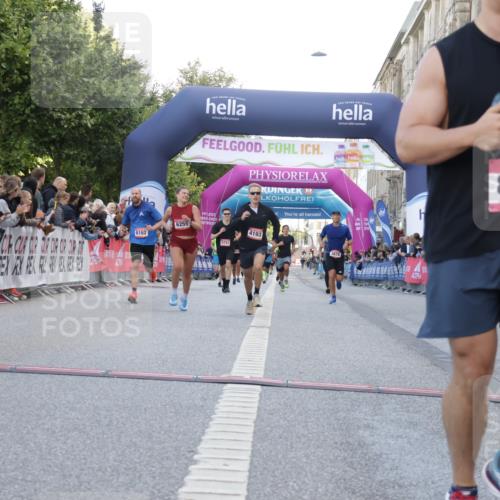 06.09.2026 - CURREX Alsterlauf Yannick Fuchs http://msf.ph/oto/10141895 06.09.2026 09:46:49 Ziel 2556, 3432, 3617, 4716, 4890, 6162, 6255, 8092, 8249 meine-sportfotos.de