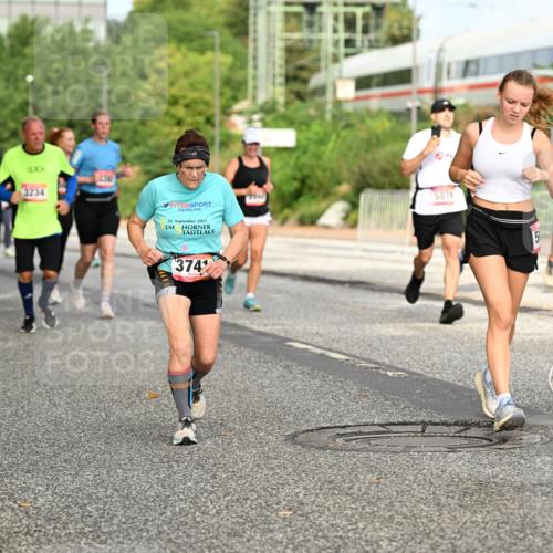 06.09.2026 - CURREX Alsterlauf Dr. Thomas Lammeyer http://msf.ph/oto/10141900 06.09.2026 10:11:07 Laufen 5457, 3234, 1342, 24, 2023, 5078, 374, 981 meine-sportfotos.de