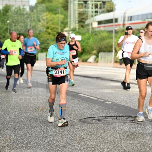 06.09.2026 - CURREX Alsterlauf Dr. Thomas Lammeyer http://msf.ph/oto/10141903 06.09.2026 10:11:07 Laufen 234, 4342, 24, 2023, 1860, 081, 3741 meine-sportfotos.de