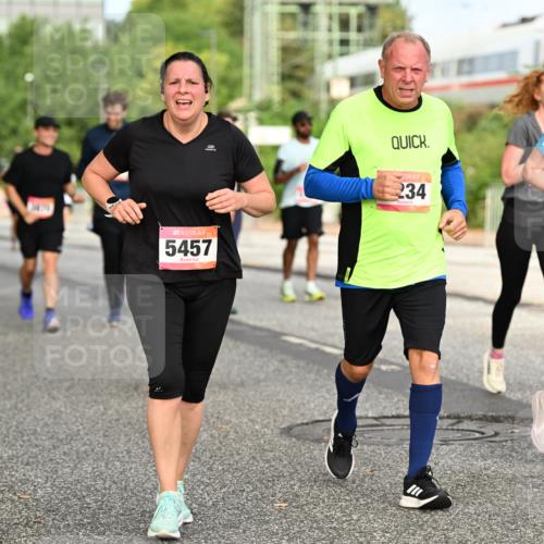 06.09.2026 - CURREX Alsterlauf Dr. Thomas Lammeyer http://msf.ph/oto/10141950 06.09.2026 10:11:12 Laufen 5457, 234, 4392 meine-sportfotos.de