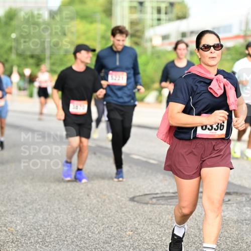 06.09.2026 - CURREX Alsterlauf Dr. Thomas Lammeyer http://msf.ph/oto/10141973 06.09.2026 10:11:14 Laufen  meine-sportfotos.de