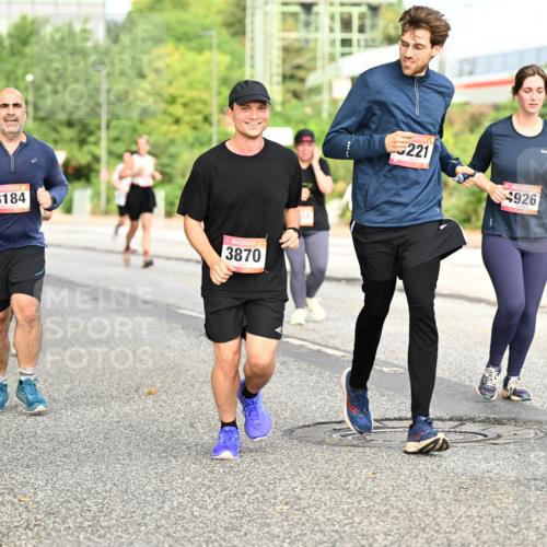 06.09.2026 - CURREX Alsterlauf Dr. Thomas Lammeyer http://msf.ph/oto/10141986 06.09.2026 10:11:15 Laufen 3184, 3870, 221, 4926 meine-sportfotos.de