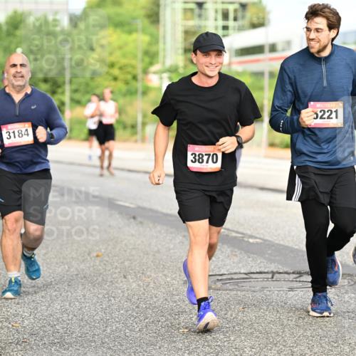 06.09.2026 - CURREX Alsterlauf Dr. Thomas Lammeyer http://msf.ph/oto/10141990 06.09.2026 10:11:16 Laufen 3184, 3870, 5221, 926 meine-sportfotos.de